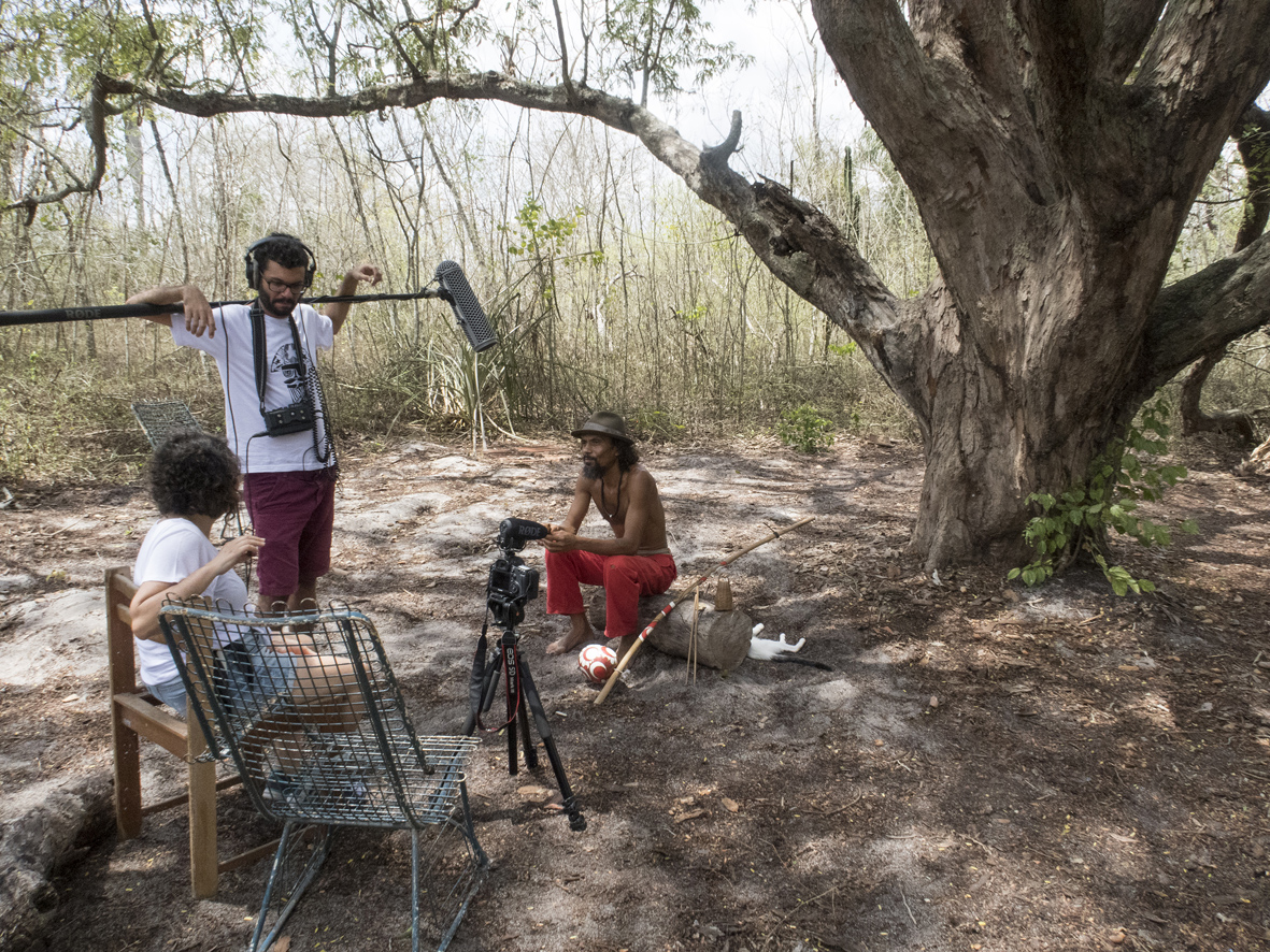 Entrevista com Joab sob pé de tamarindo em Tracunhaém (PE)